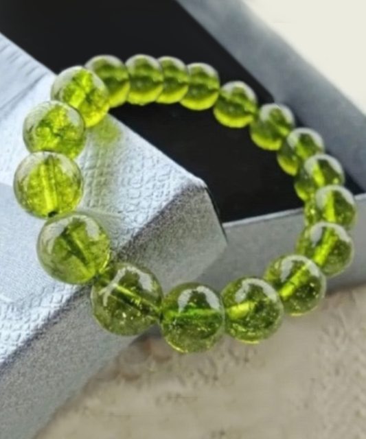 Green-Peridot-Gemstone-Bracelet